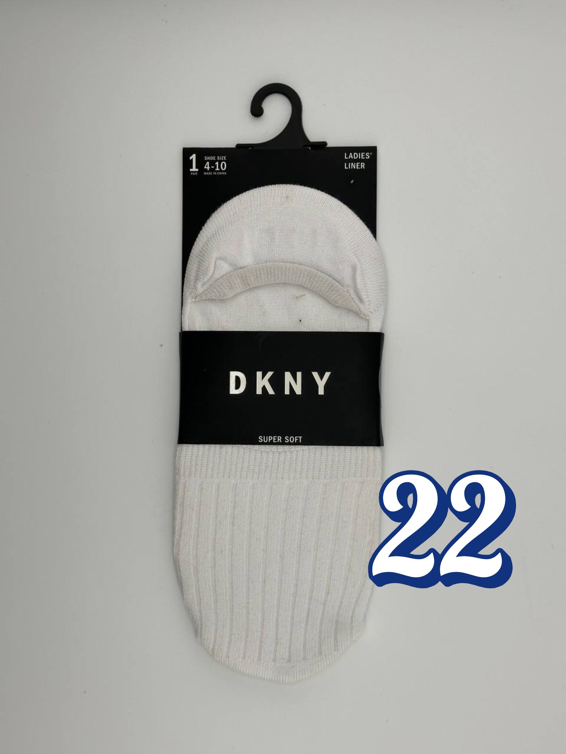 DKNY Women Liner 22