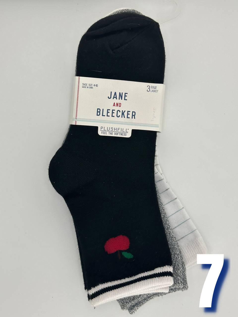 Jane and Bleecker Women Quarter Socks 7