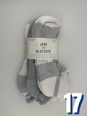 Jane and Bleecker Low Cut Infused with Aloe and Vitamin E 17