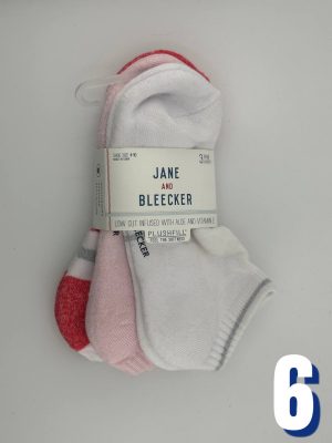 Jane and Bleecker Low Cut Infused with Aloe and Vitamin E 6