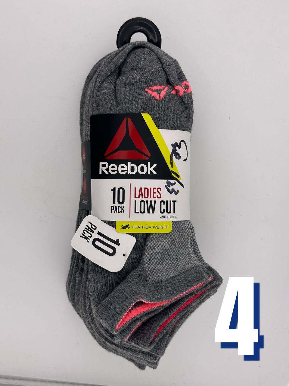 Reebok Women’s Low Cut (10 Pack) 4 | Size: 34.5 - 41 1 Reebok Women’s Low Cut (10 Pack) 4 | Size: 34.5 - 41